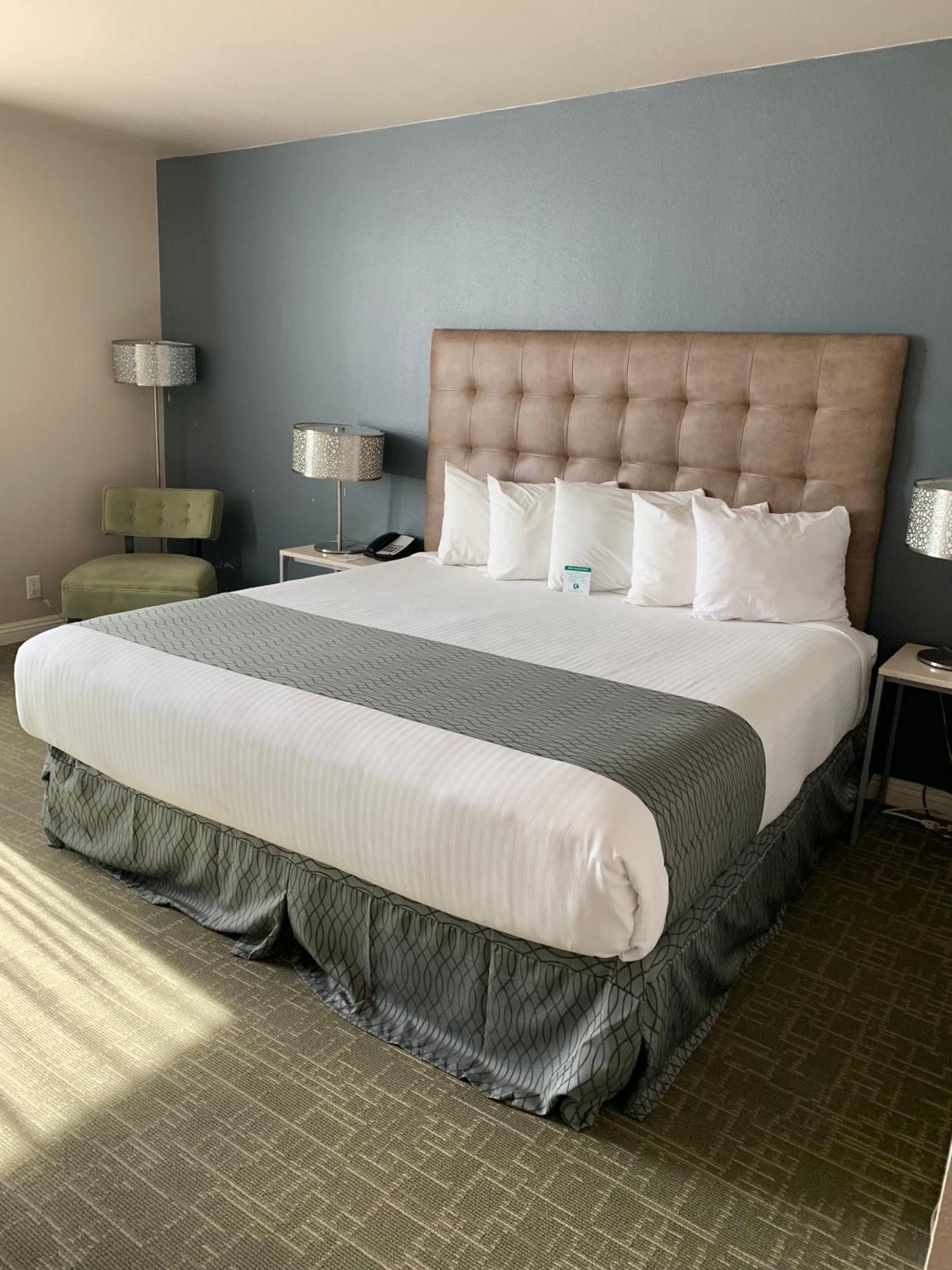 Redac Gateway Hotel